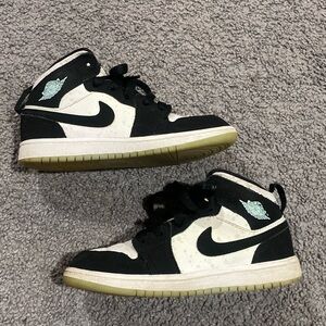 Jordan retro 1